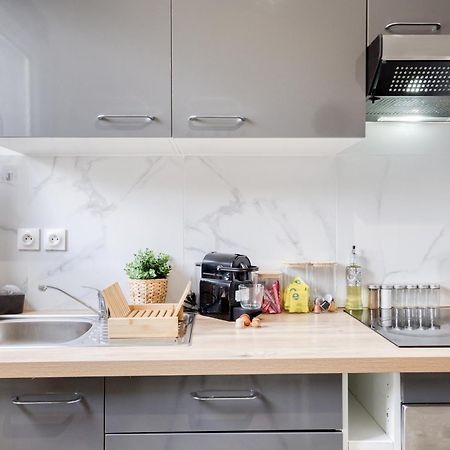 Appartement - 4 Personnes - Parking Prive - Metro 7 - Rer B La Courneuve Exteriör bild